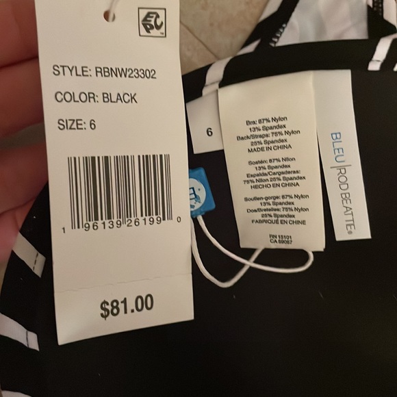 Bleu Rod Beattie black & white size 6 padded push up bikini top size 6 - Picture 5 of 5